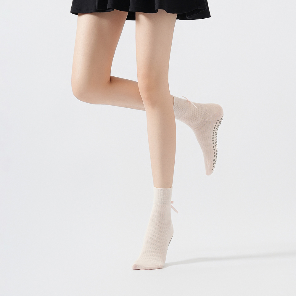 Cute Bowknot Yoga Socks Girls  - Yoga & Fitness Center 评论和价格
